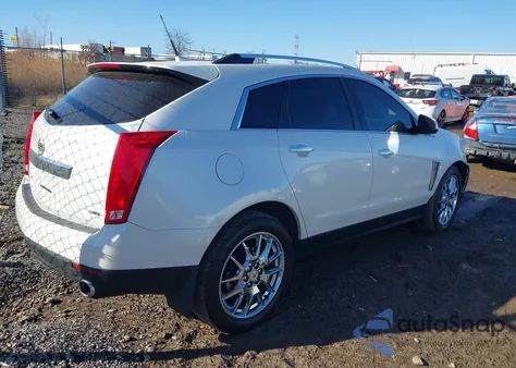 2014 Cadillac Srx Performance Collection z USA, uszkodzony, nr VIN 3GYFNFE31ES578443